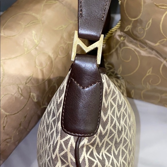 Bag - Picture 2 of 7